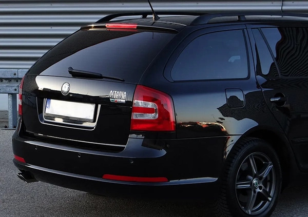 Skoda Octavia cena 21900 przebieg: 272000, rok produkcji 2008 z Dobrodzień małe 781